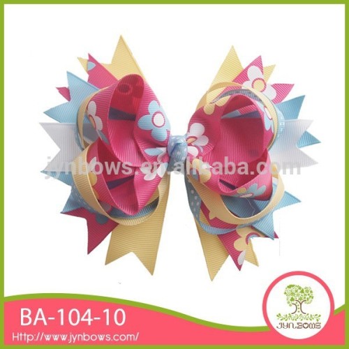 Elegant girls beautiful fancy fabric flowers for dresses