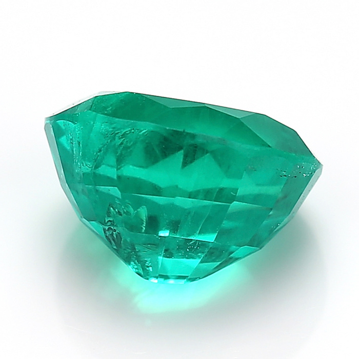 Floral Jewelry Lab Émeraude Ovale 8x10 Couleur Colombienne