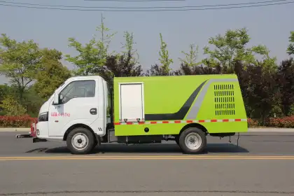 Dongfeng New Small Street Sweeper Truck for Sale