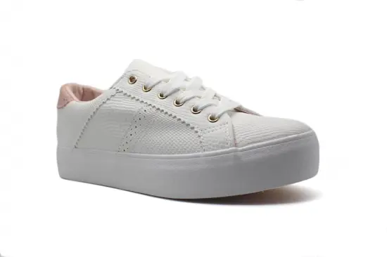 Classic Women Sneakers Shoes On White Sole Shoes