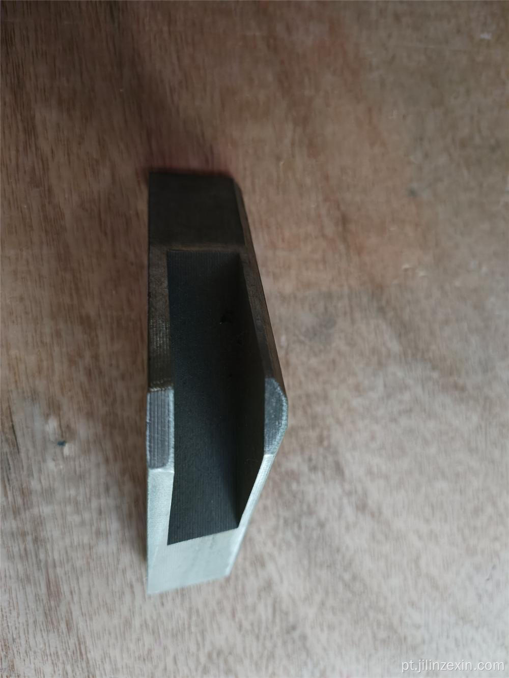 Metal de bloco fixo triangular