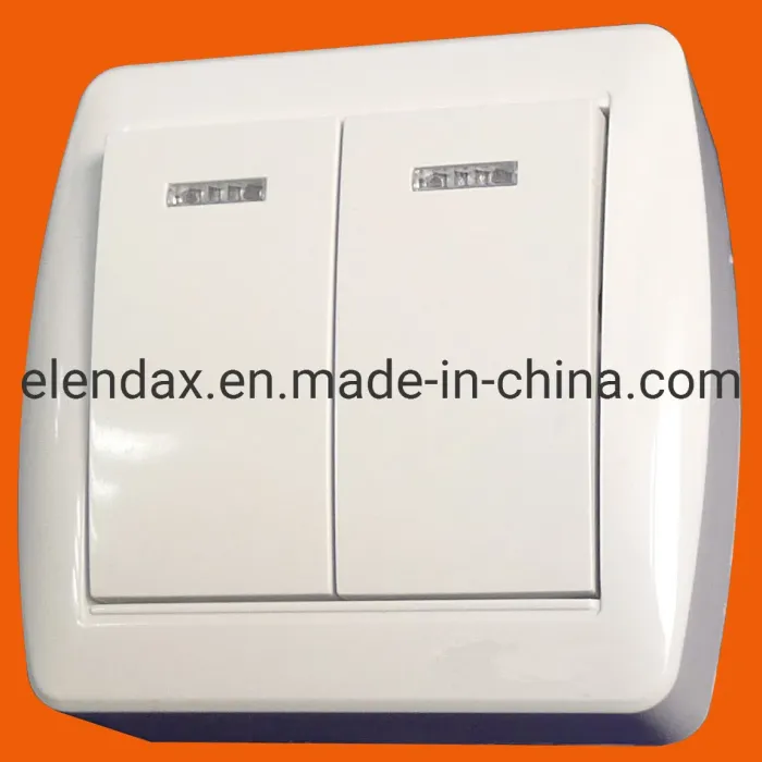 Stopkontak Schuko yang Dipasang di Permukaan Standar Eropa S8010