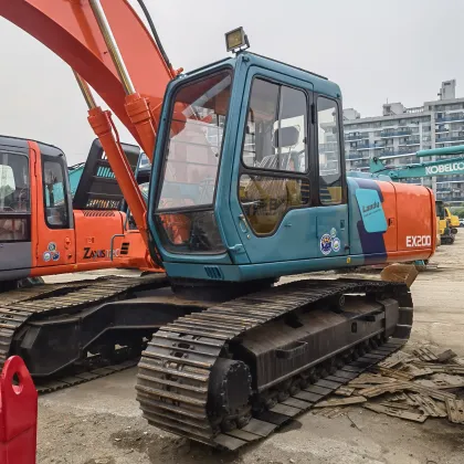 Used Hitachi EX200-3 Crawler Excavator with Isuzu Engine and Key Components