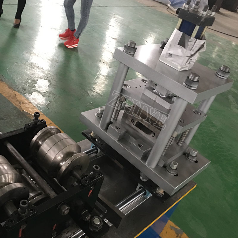 Roll-Up Door Roll Forming Machine