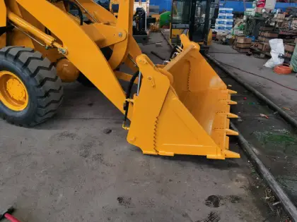 4-in-1 Bucket for Doosan Mini Excavator and Wheel Loader