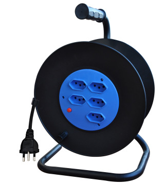 INMETRO Certified 5-Way Socket Cable Reel with Overload Switch in Brazil