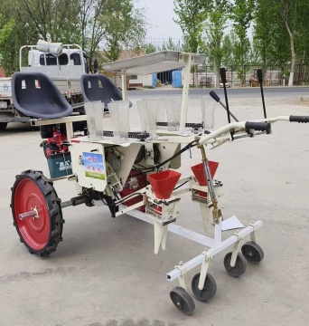 Automatic Self-Propelled Beet Seedling Transplanting Machine