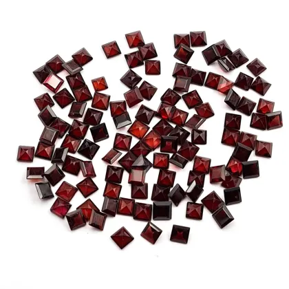 Square Cut Red Gemstone Garnet for Jewelry Making