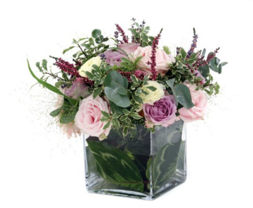 square glass vase for flower