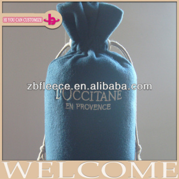 soft feel 100% polyester Eco-friendly high quality low price fleece blanket with pocket