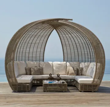 OEM Factory processing garden sun bed wicker outdoor sofa set rattan outdoor day bed
