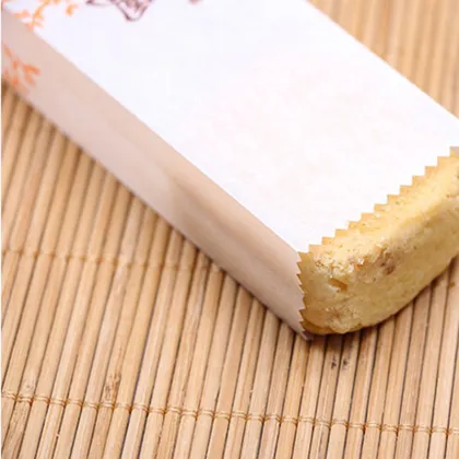 Pineapple Cake Packaging: Sealed Pastry and Baking Paper Bags