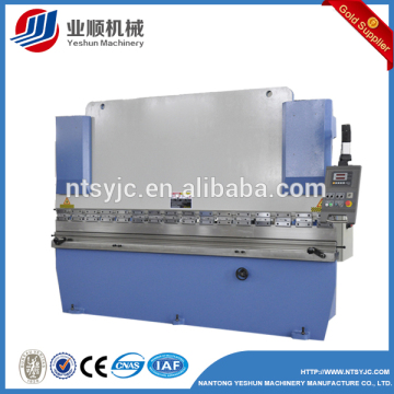 Hydraulic CNC metal sheet folding machineWC67K-100T/2500