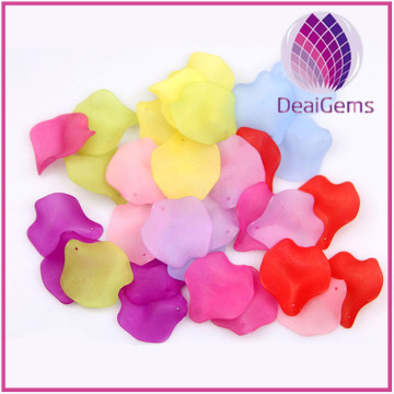 2014 New,Acrylic petal shaped beads in mixed color ,35x38mm
