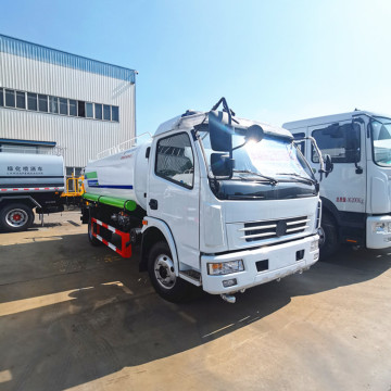 Cheng Liwei brand 8cbm sprinkler truck