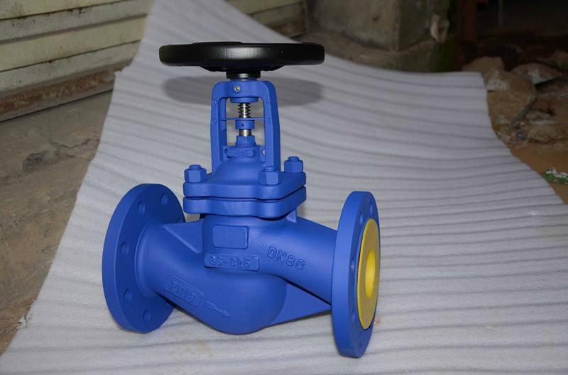 Cast steel DN15-300 bellows sealed globe valve