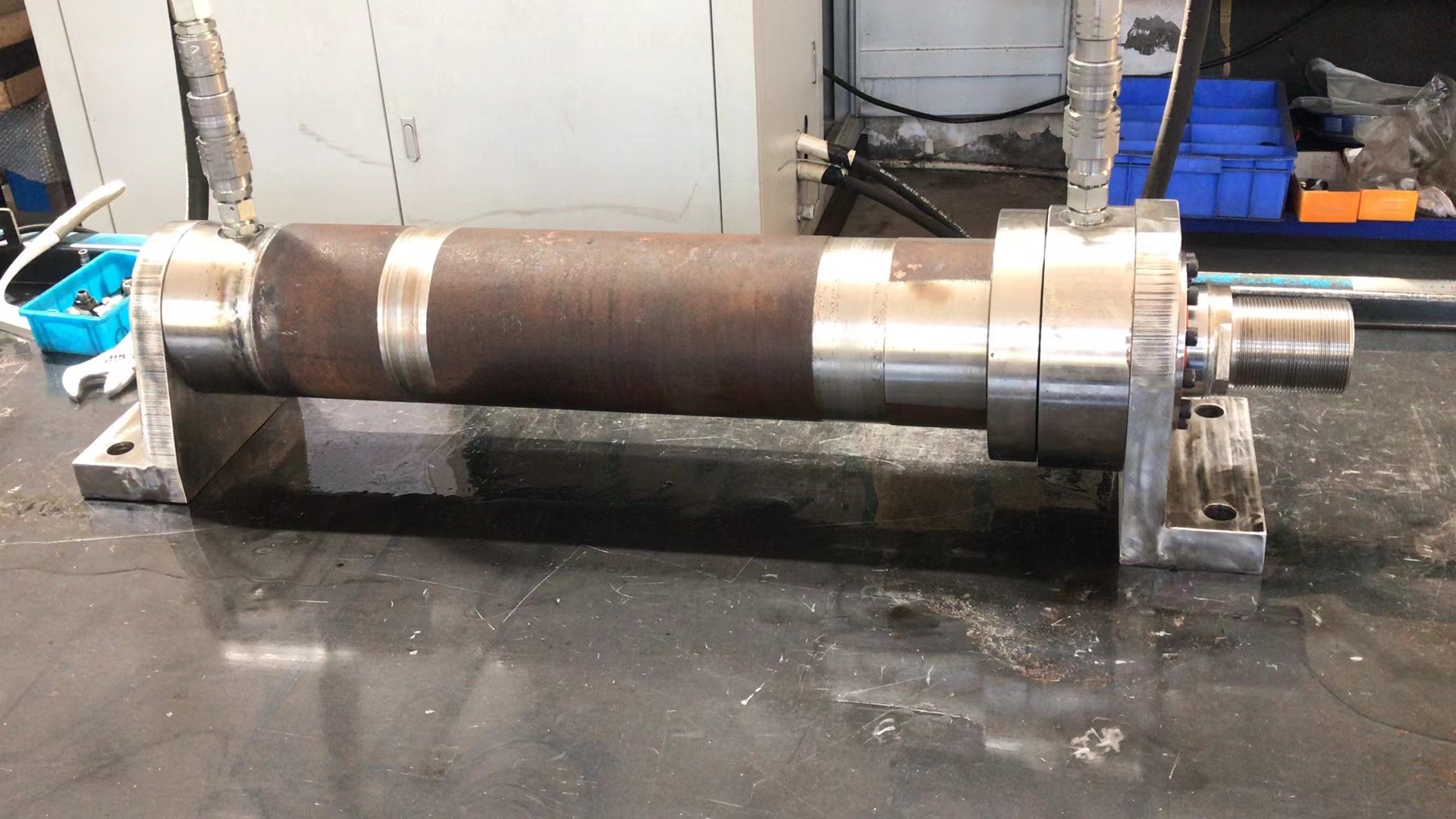 140 100-600 booster cylinder