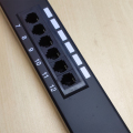 1U 12 port patch panel manajemen kabel tersedia