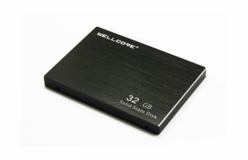 High Speed 2.5" 32gb Solid State Drive Sataii For Desktop , Mlc Nand Flash