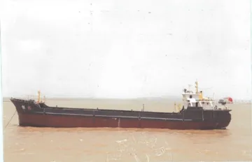 930T ENGINEERING SHIP built in 2001