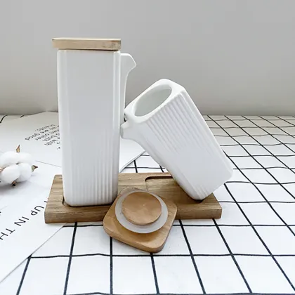 Factory wholesale household ceramic Pots Vinegar Pot Seasoning Oil Bottle