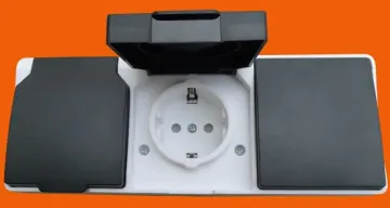Vattentät euro IP54 3 gänguttag (S33310)