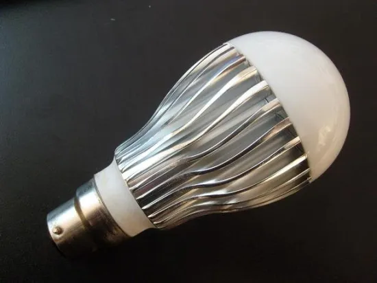 Household Dimmable Replacement Led Light Bulbs Of 7 Watt