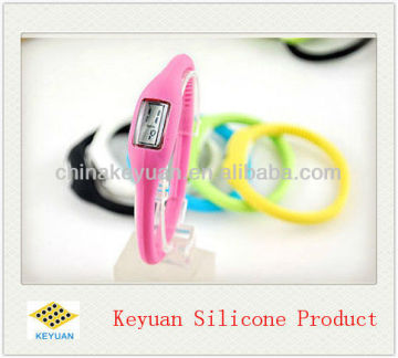 2013 new fashional silicone sports wristwatch