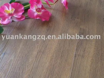 laminate flooring(pine made of HDF board with click system )