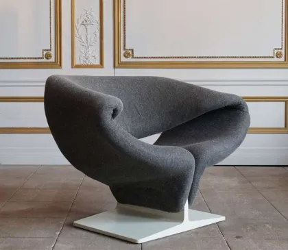 Pierre Paulin Ribbon Chair