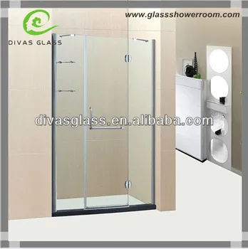 Plastic shower screen