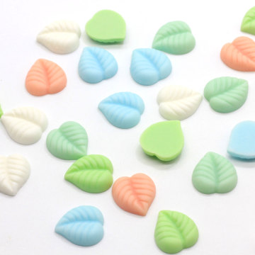 Nuovo di fabbrica arriva 100 pezzi colore pastello 14 * 15mm foglia di resina kawaii indietro piatto cabochon fai da te decorativo mestiere scrapbooking