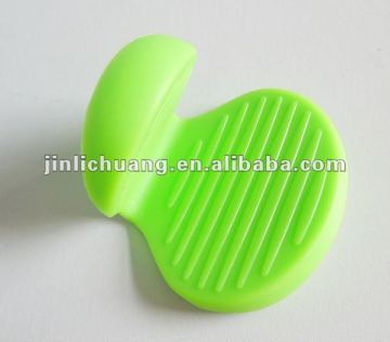 candy grabber,silicone safe candy grabber