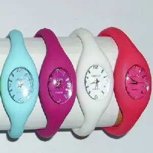 Fashion power silicone sport watch