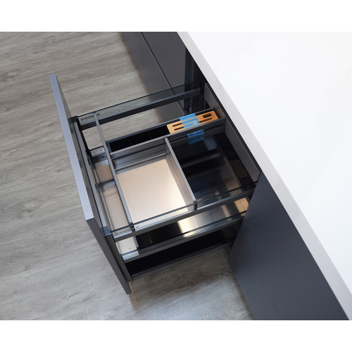 Deluxe refu kicheni kabhoni nemagirazi epamberi