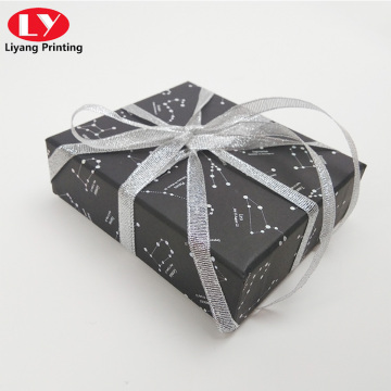 Caja de papel de regalo de perfume negro mate último