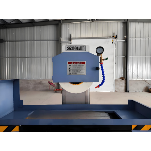 Smerigliatrice di superficie completamente automatica a 3 assi SG718AHD