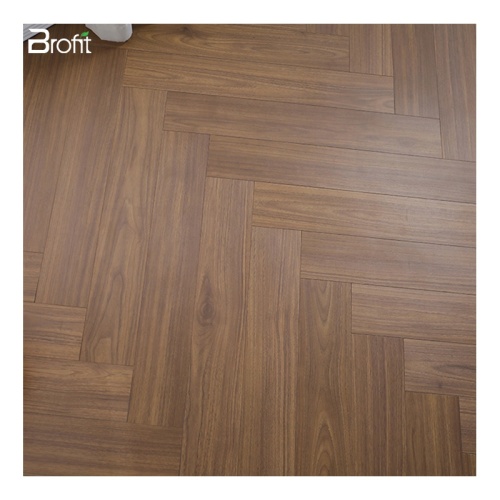 Wood-grained Luxurious Engineered Wood Flooring Oak