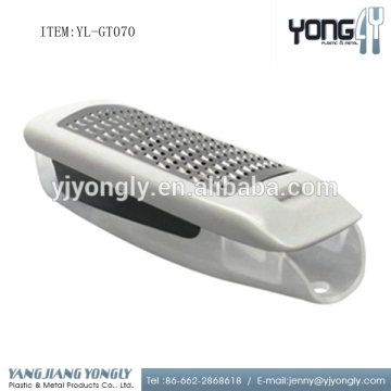 Yongly stainless steel kitchen grater with storage container