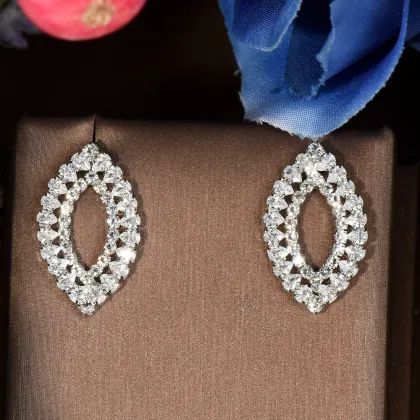 HIBRIDE Top Quality Cubic Zircon Stud Earrings