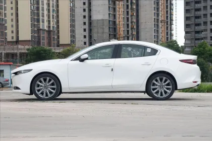 Changan Mazda 3 Axela 1.5L/2.0L Manual Transmission Gasoline Cars