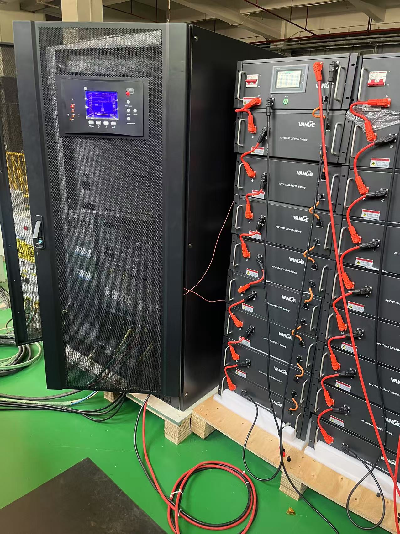 Off Grid Solar Inverter9