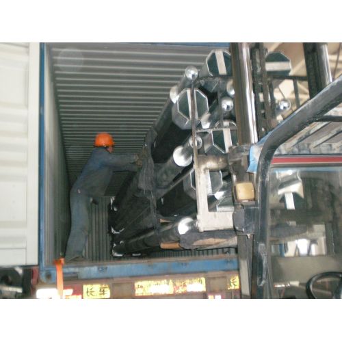 Cực ánh sáng đường phố 12m có đèn natri cao