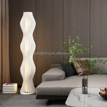 Lampadaire de jupe à la jupe: lumière rouge pour la chambre et l'ambiance du salon