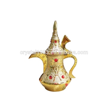 Novel design Golend teapot shape glass perfume bottle with red damond