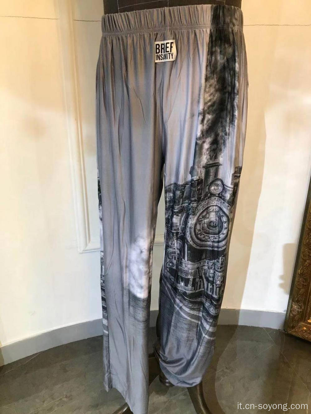 Pantaloni da uomo con fondo da salotto stampato posizionato