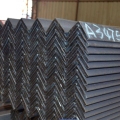 Высококачественный Q235 SS400 Hot Clolted Angle Steel Steel