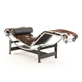 Кожа од кочија од кочија Cassina Le Corbusier LC4