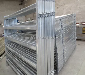 6 Rails Holding Portable Cattle Yard Panel
