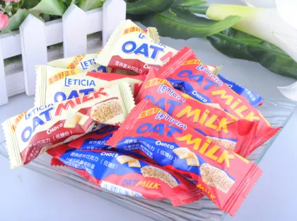 Granola bar wrapping machine